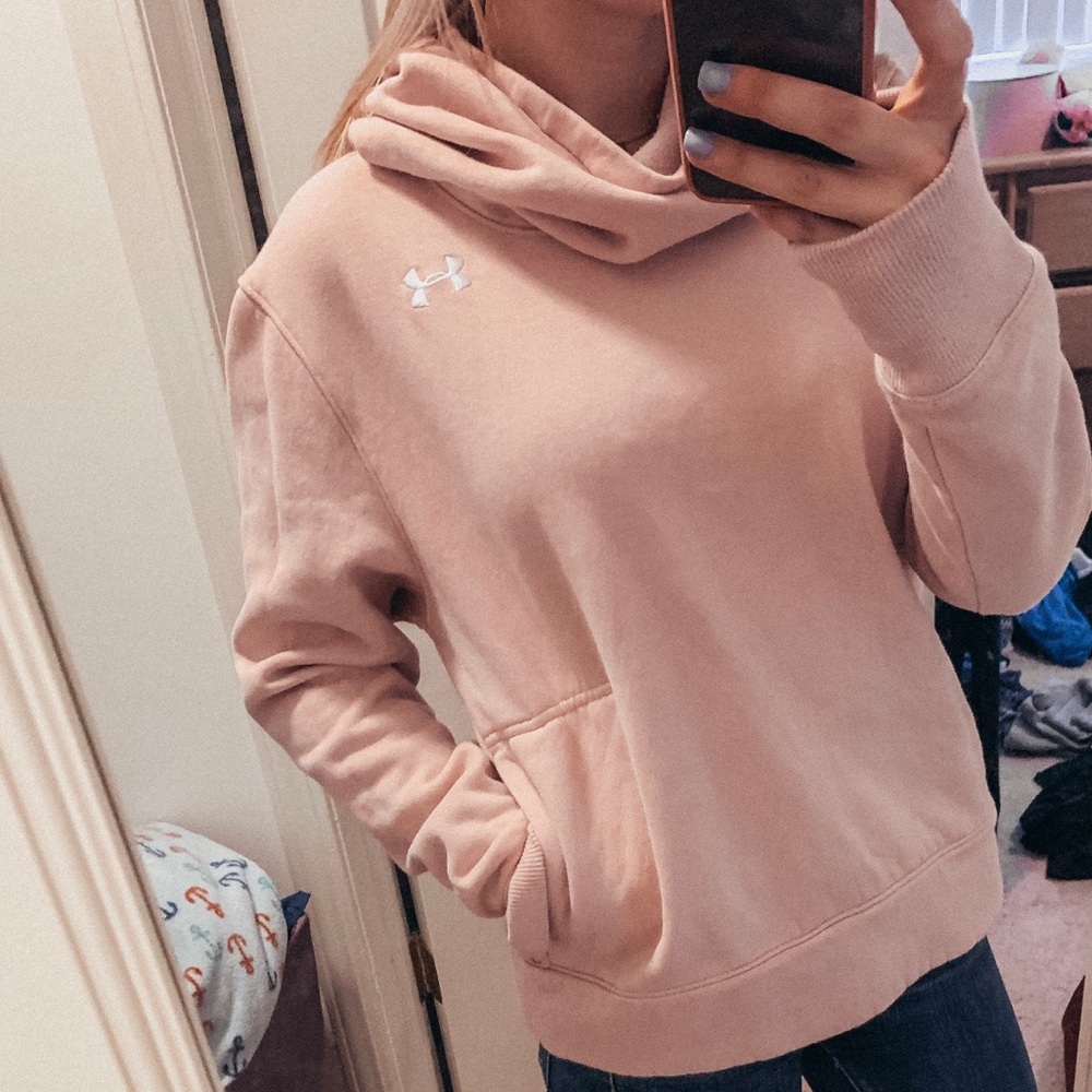 Under armour women’s sweatshirt